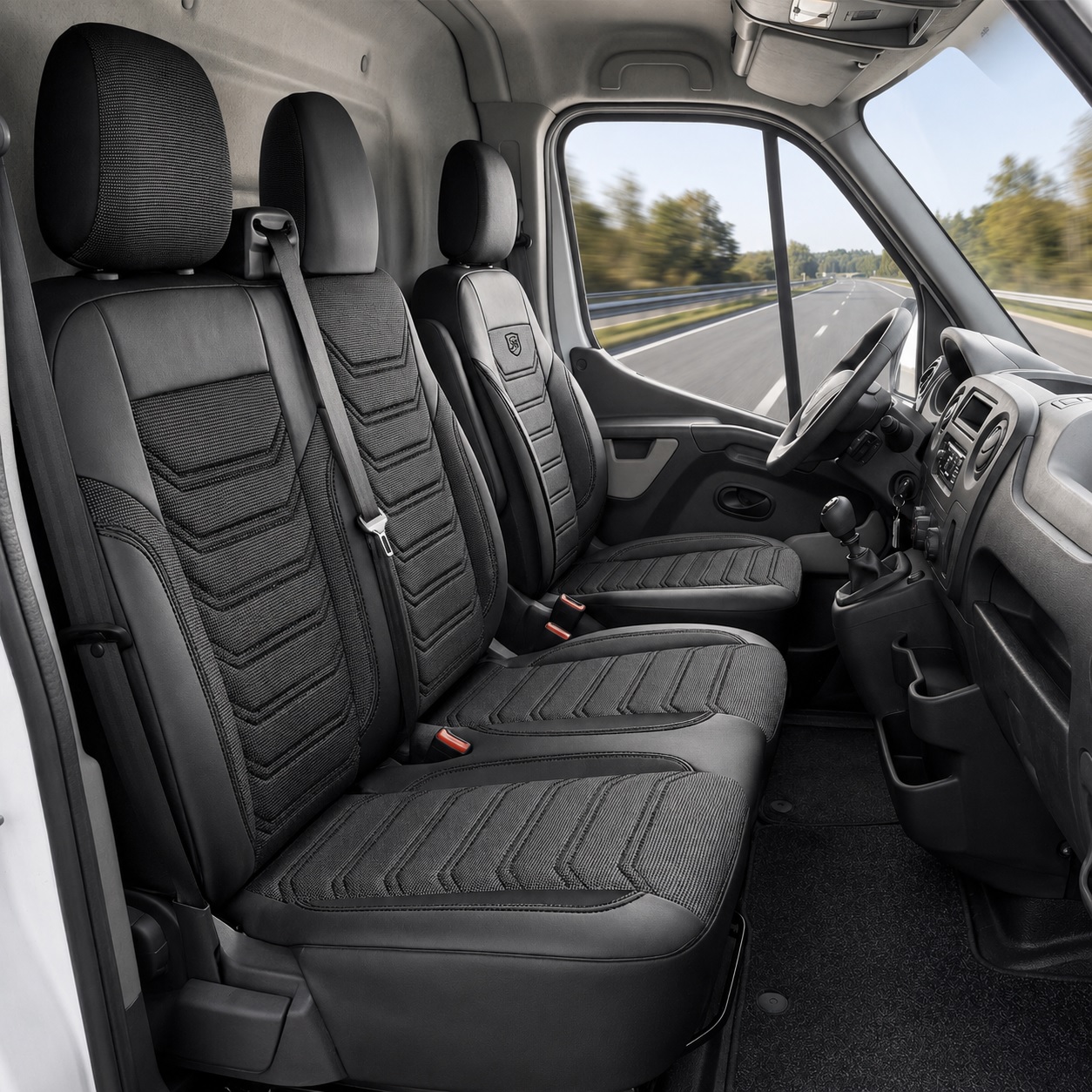 2+1 LUX Renault Master IV 2024+,Nissan Interstar 2024+ Sitzbezüge Kleinbus Lieferwagen Van Schwarz Öko Leder Textil