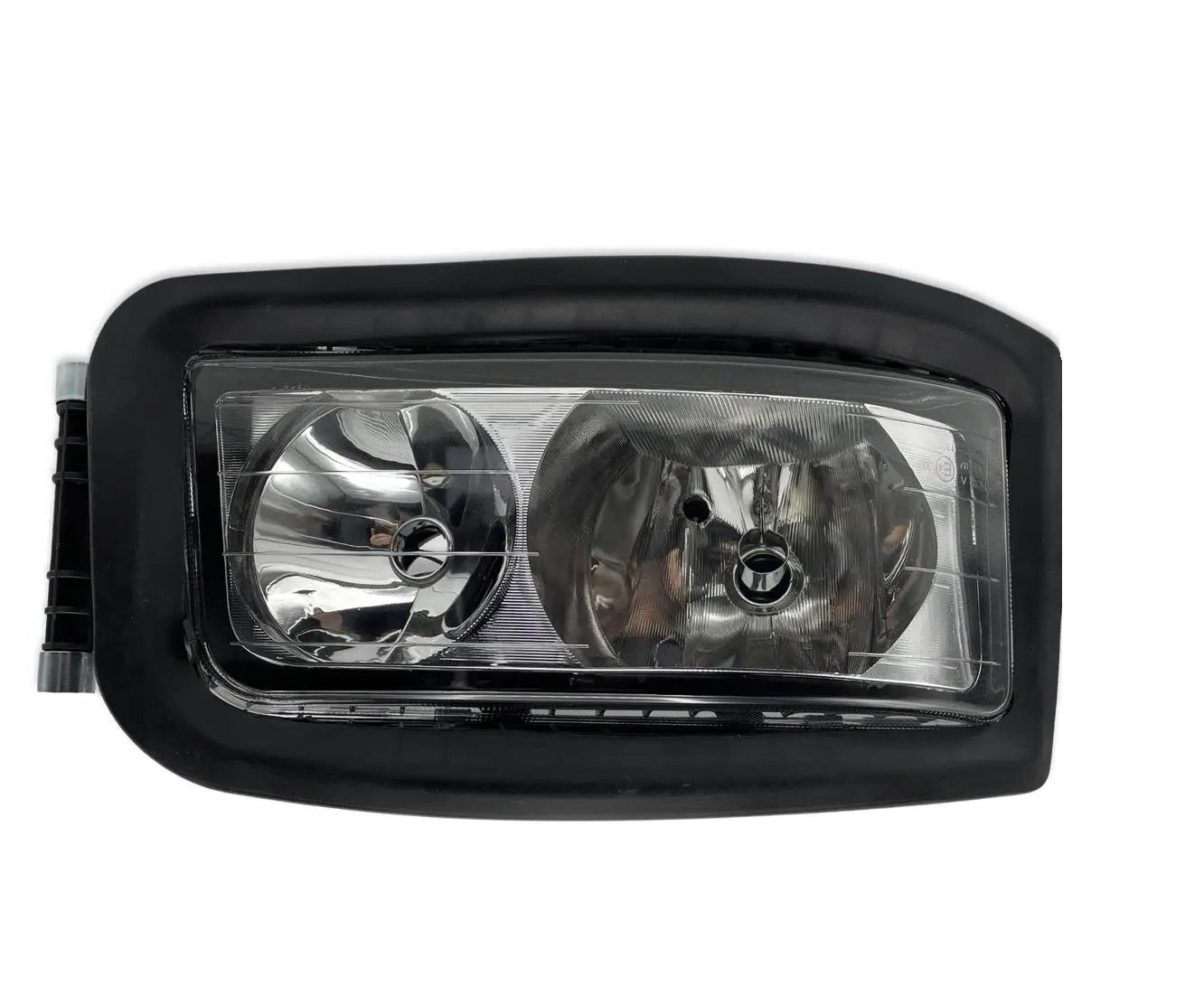 Right MAN TGL TGM TGA TGS LE2000 Truck Headlights Headlamp Front Lights with Manual Regulation Rubber frame