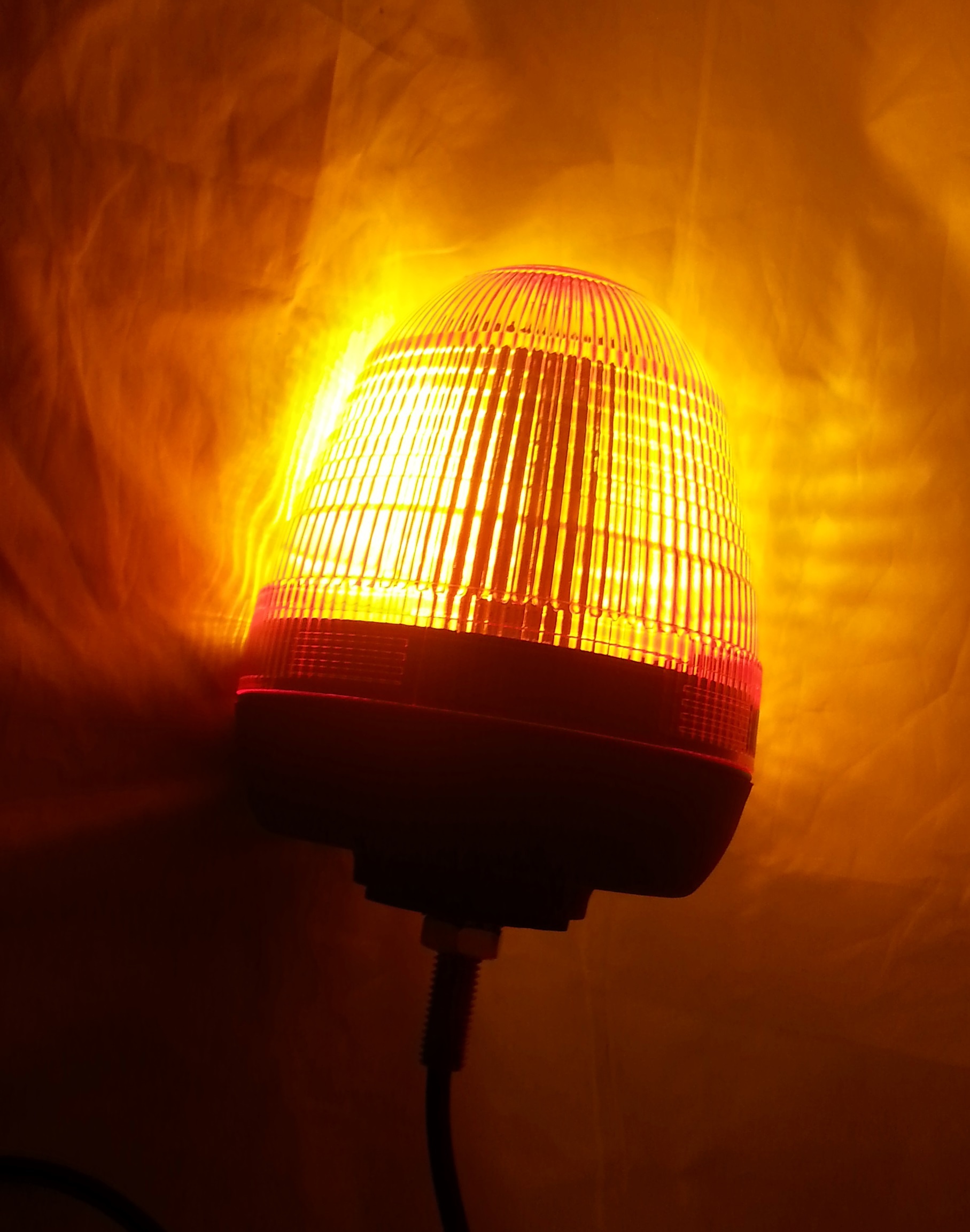 40 LED Warnleuchte Rundumlicht Bernstein Magnet Lampe 126mm 12V 24V 