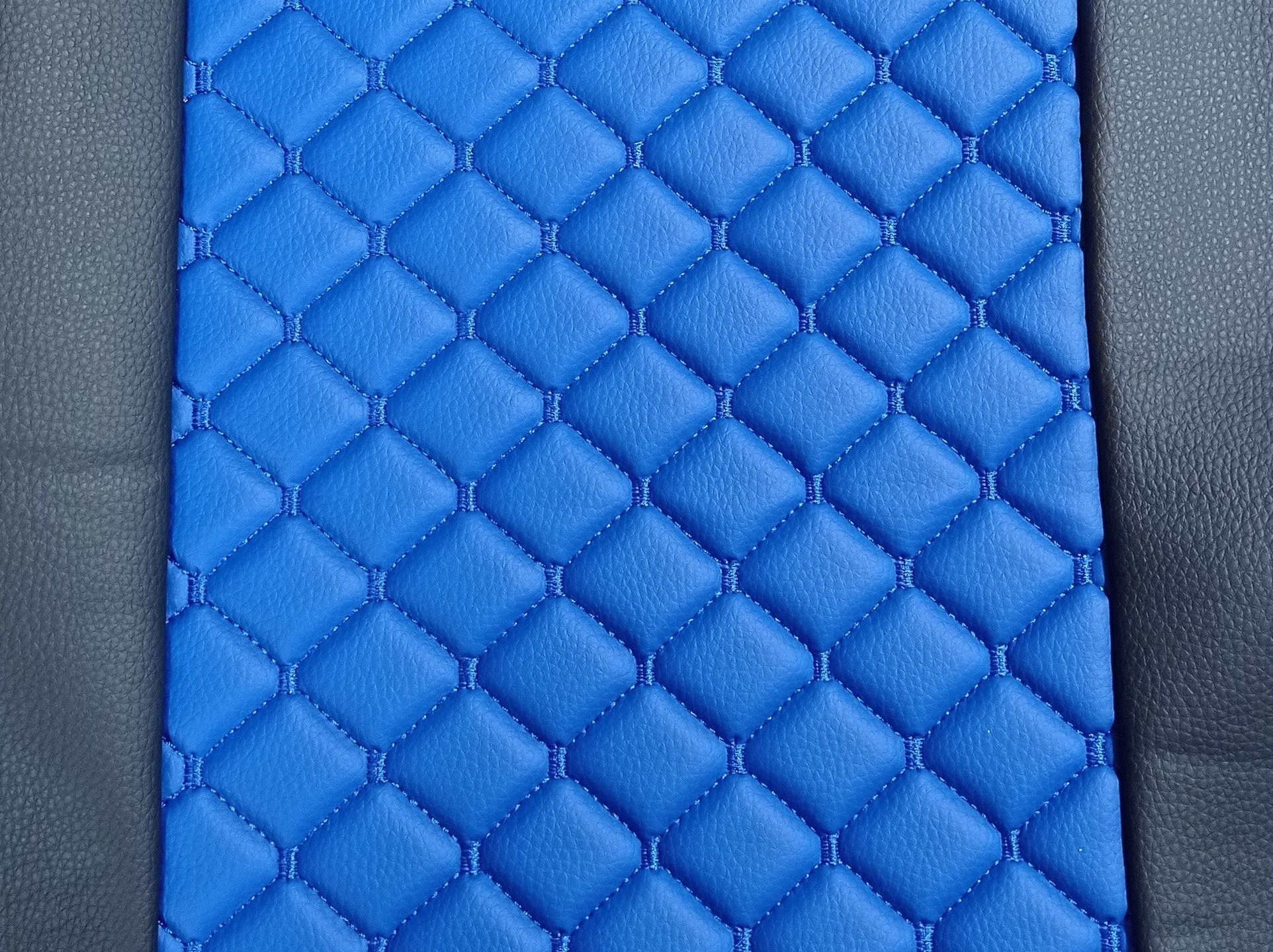 Seat covers for MAN TGX 2021+ Truck Black Blue Leather