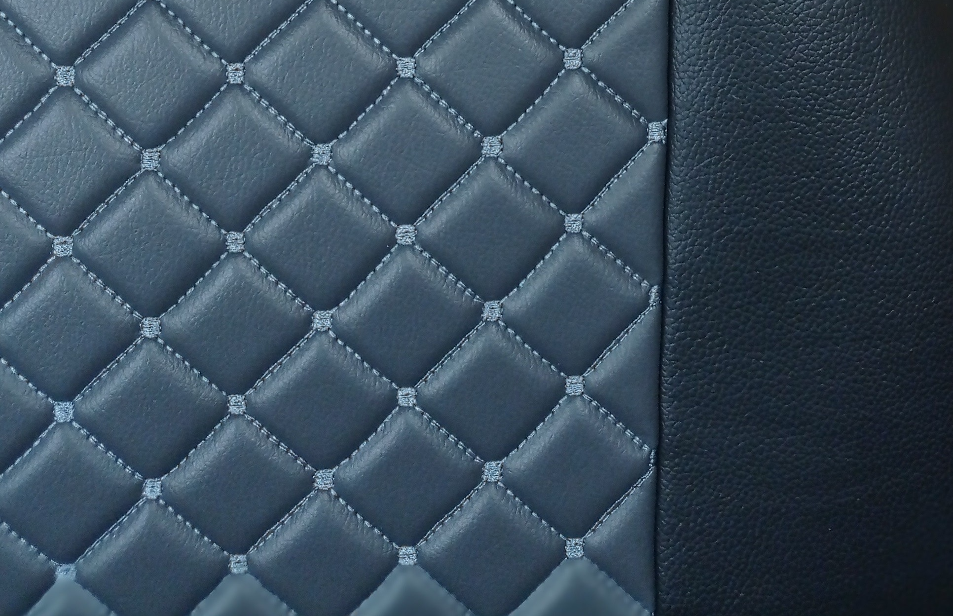 Huse Scaune pentru RENAULT T 2015-2021 Camioane Negru Gri Piele 