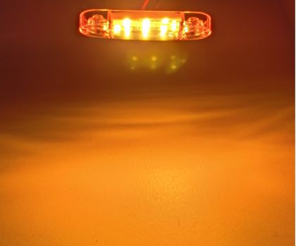 MINI LED Umrissleuchte 12V 24V Begrenzungsleuchte Gelb 4 Led Seitenleuchte