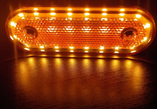 LED Seitenmarkierung Ovale Lichter 2x 12V Orange Lampe Lkw Van Anhänger Bus