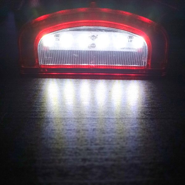 Lumière de plaque d'immatriculation de voiture à 6 LED, 1 ou 2