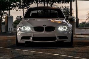 2 x  BMW E70 E71 E60 E61 E90 E91 E92 E93 E63 E64 E82 E87 E89 LED Angel Eyes marker 40W Headlights 
